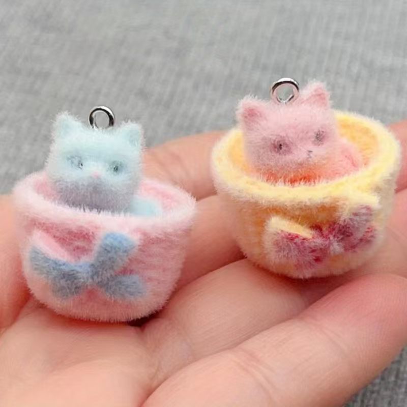 4pcs 3D plush resin cat pendan - Resin Art Box recension och pris