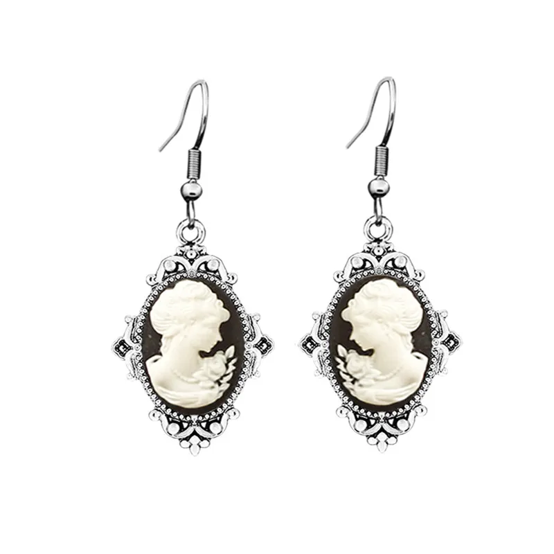 Vintage Look Lady Queen Cameo  - Resin Art Ring recension och pris