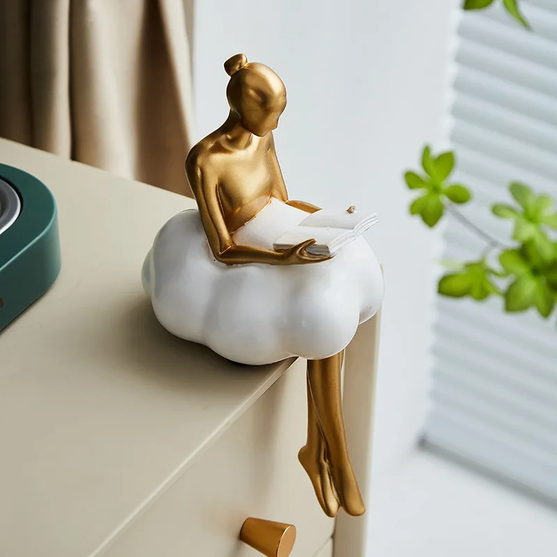 Nordic Cloud Dress Girl Statue - Resin Art Aesthetic recension och pris